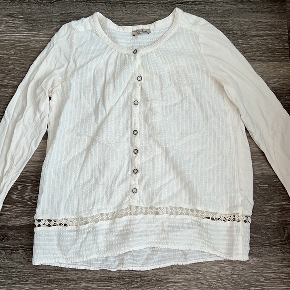 Lucky Brand White Top Boho Long Sleeve Ivory Small V-Neck Button Front - Picture 2 of 7